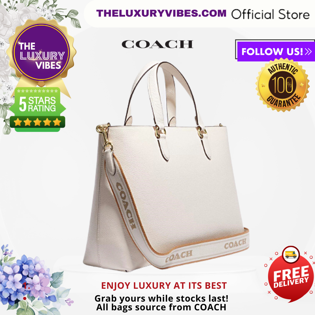 COACH Logan Carryall in Chalk/White CH251