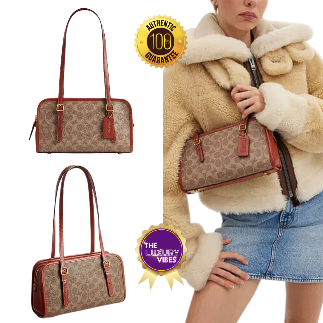 COACH Swing Zip In Signature Canvas CM580